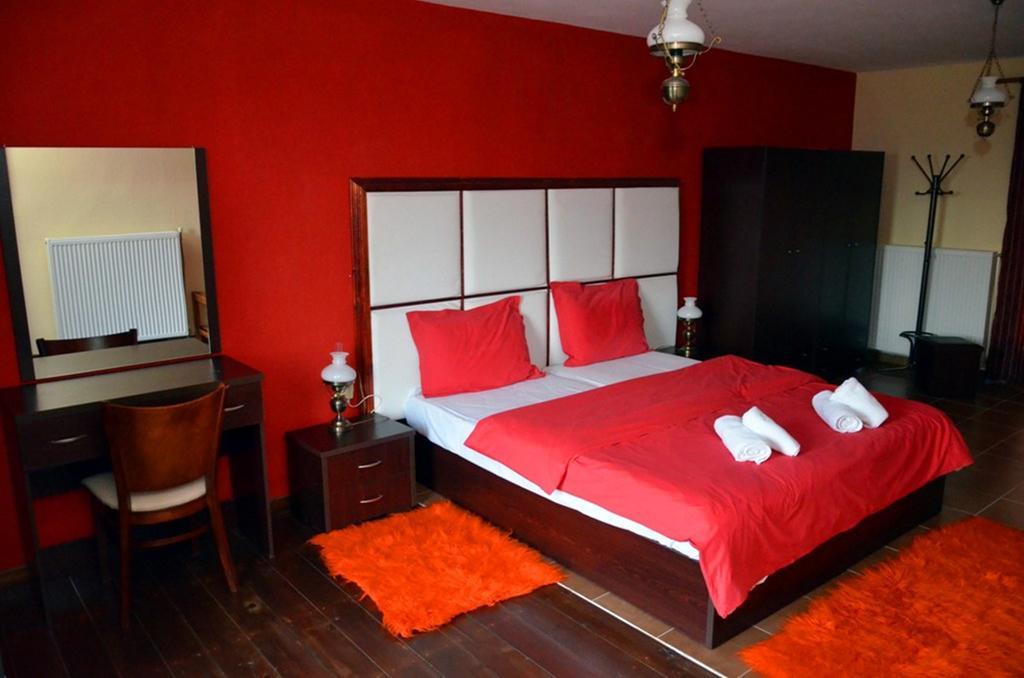 Hotel Prasino Horio Arnaía Esterno foto