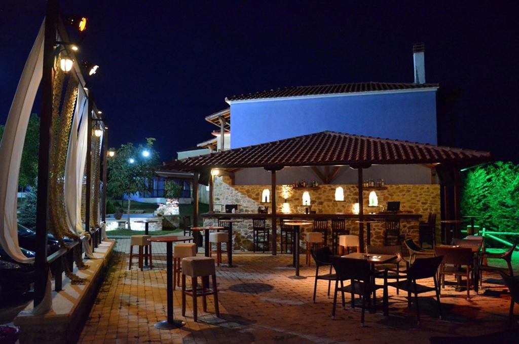 Hotel Prasino Horio Arnaía Esterno foto