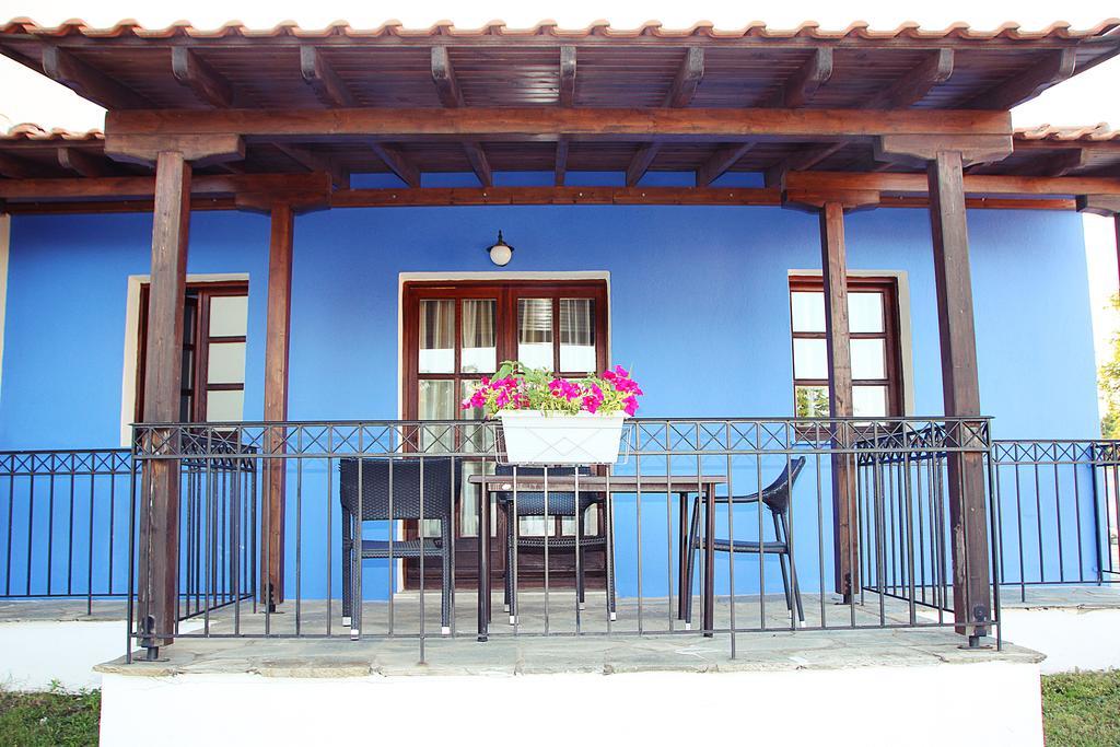 Hotel Prasino Horio Arnaía Esterno foto