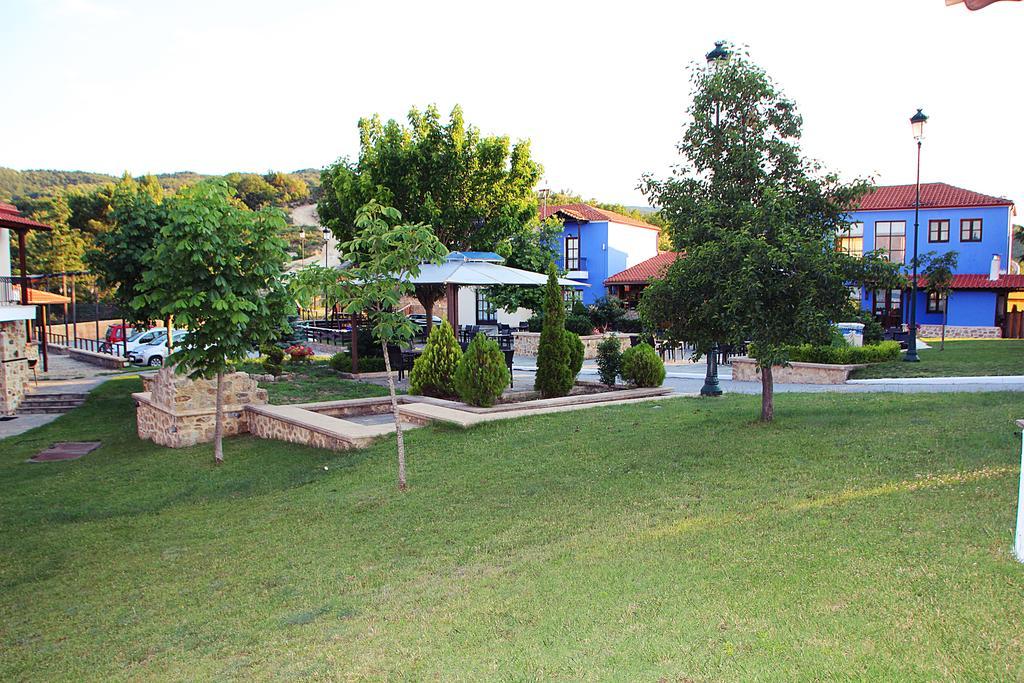 Hotel Prasino Horio Arnaía Esterno foto
