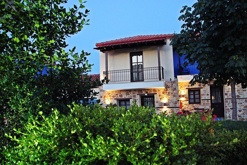 Hotel Prasino Horio Arnaía Esterno foto