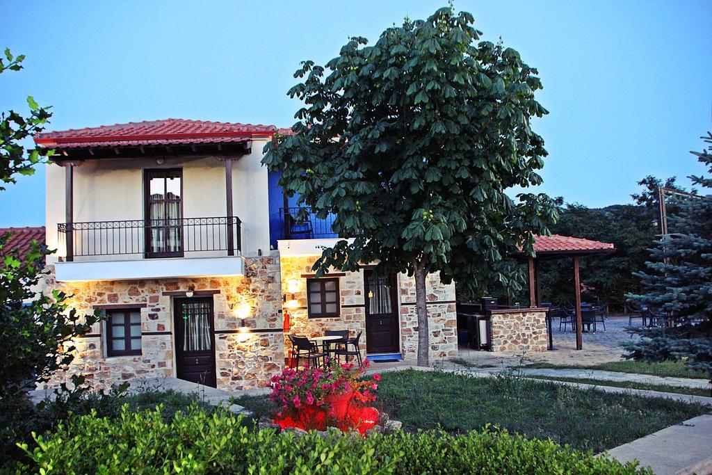 Hotel Prasino Horio Arnaía Esterno foto